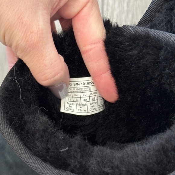UGG Black Mini Boots 11 - Picture 3 of 8